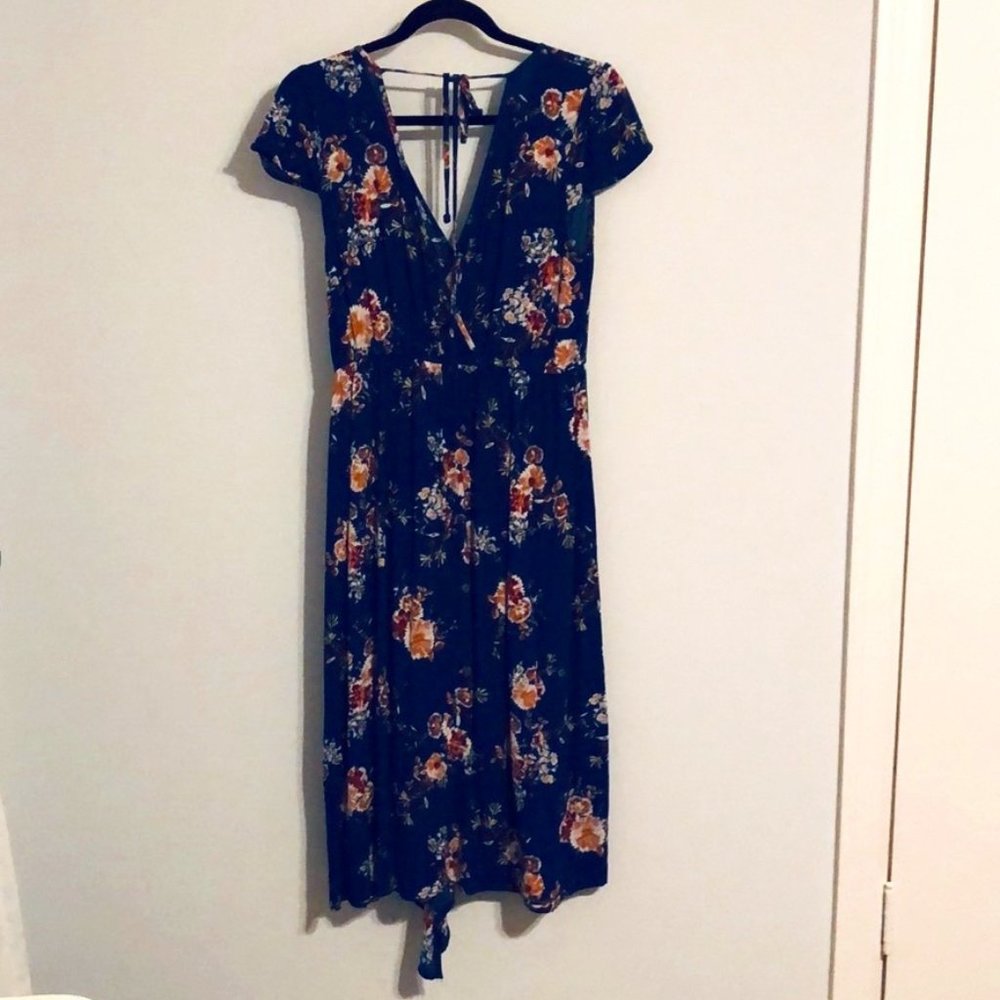 Flirty midi dress